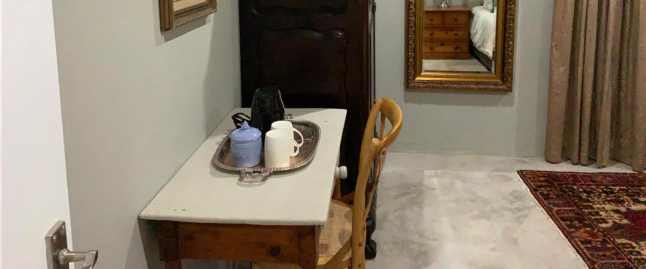 Cavalo Guesthouse & Equestrian Estate Drummond エクステリア 写真
